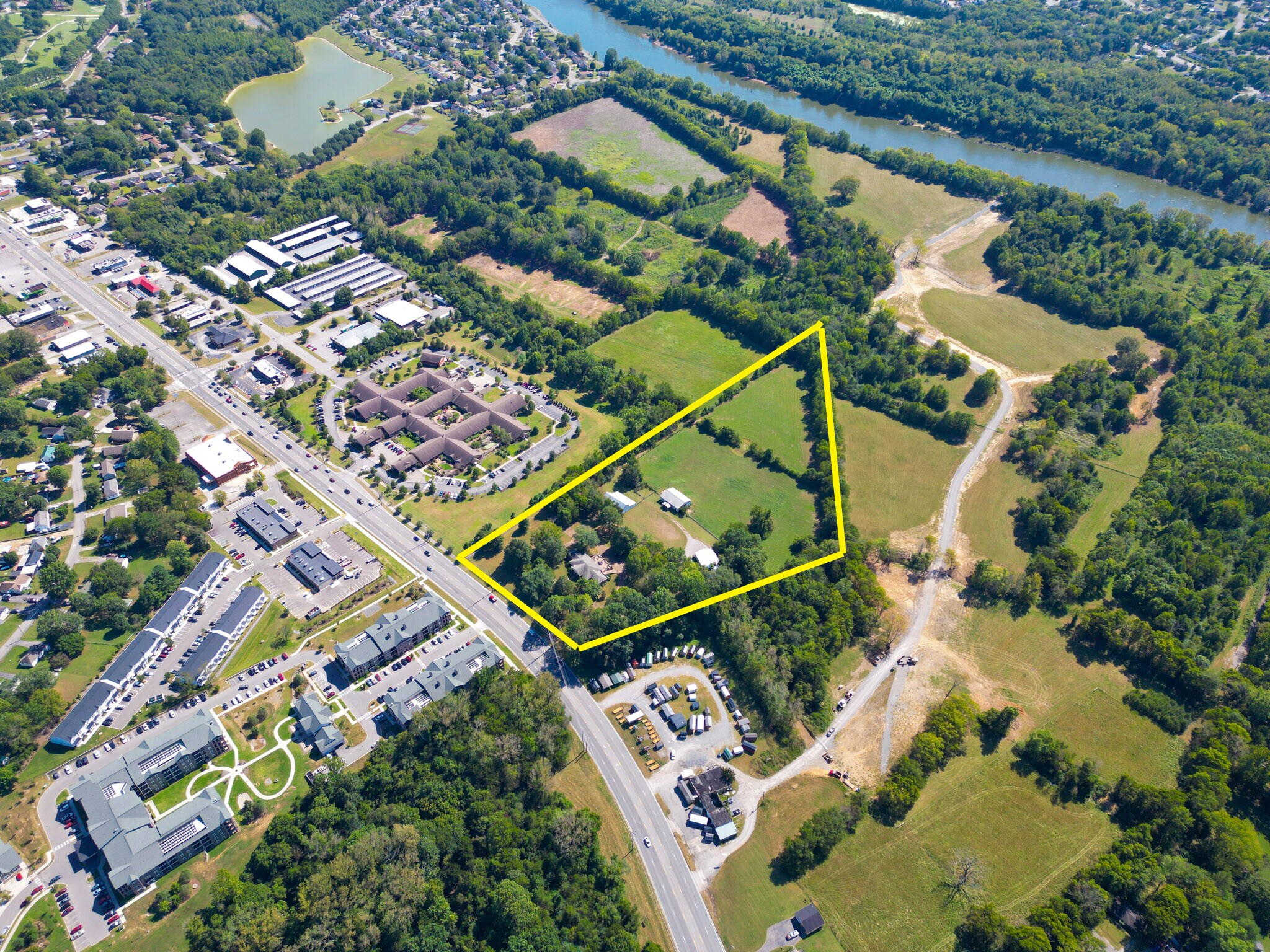 1202 Robinson Rd, Old Hickory, TN for sale Primary Photo- Image 1 of 1