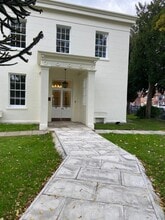 1 Central Rd, Morden for lease Interior Photo- Image 1 of 5