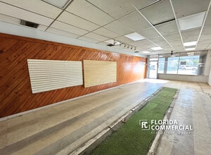 2810-2816 SE Federal Hwy, Stuart, FL for lease Interior Photo- Image 2 of 4