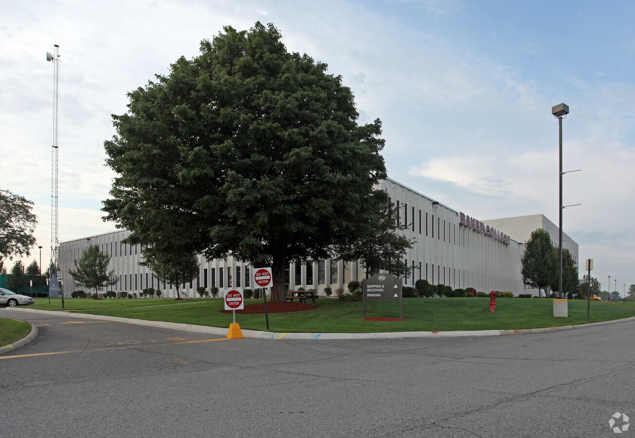 4500 Enterprise Dr, Allen Park, MI 48101