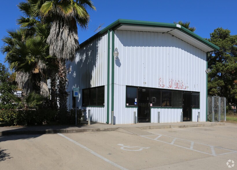 116 S Frazier St, Conroe, TX for sale - Primary Photo - Image 1 of 1