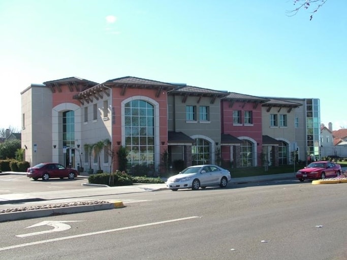 1486 W 11th St, Tracy, CA 95376 Office for Lease