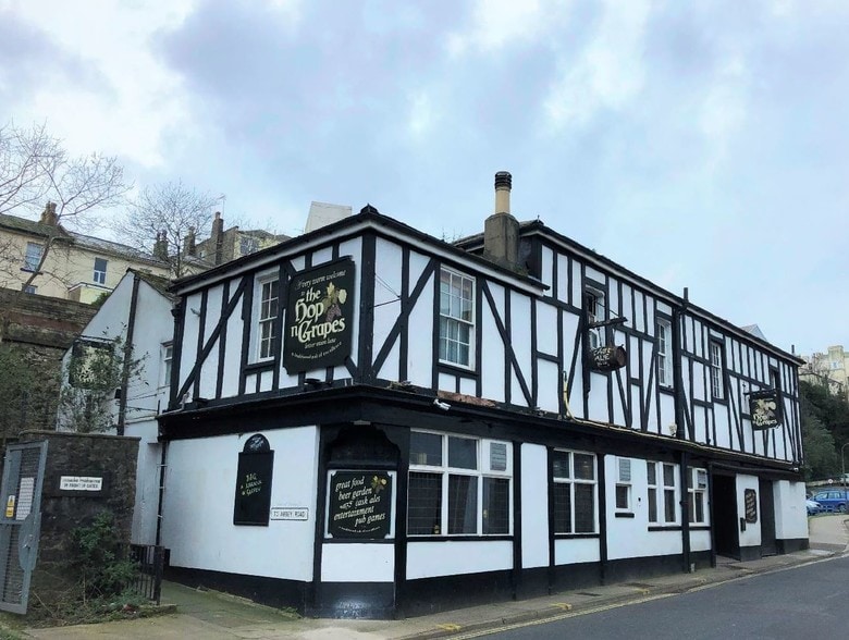 Lower Union Lane, Torquay for sale - Primary Photo - Image 1 of 1