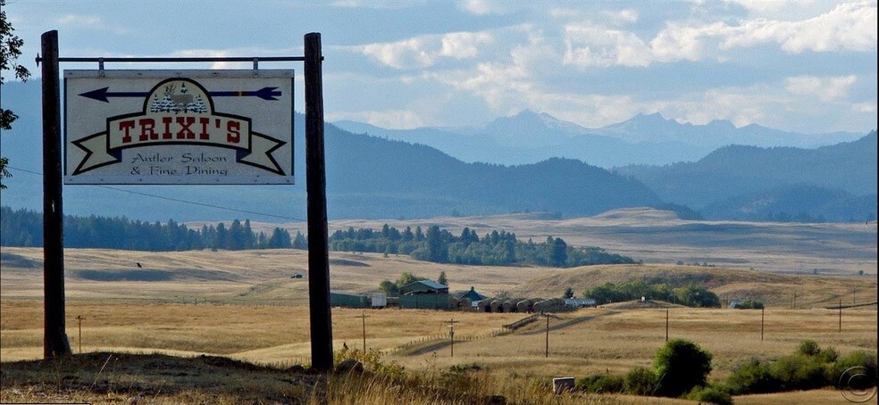 75 Saloon Loop, Ovando, MT for sale - Building Photo - Image 1 of 1