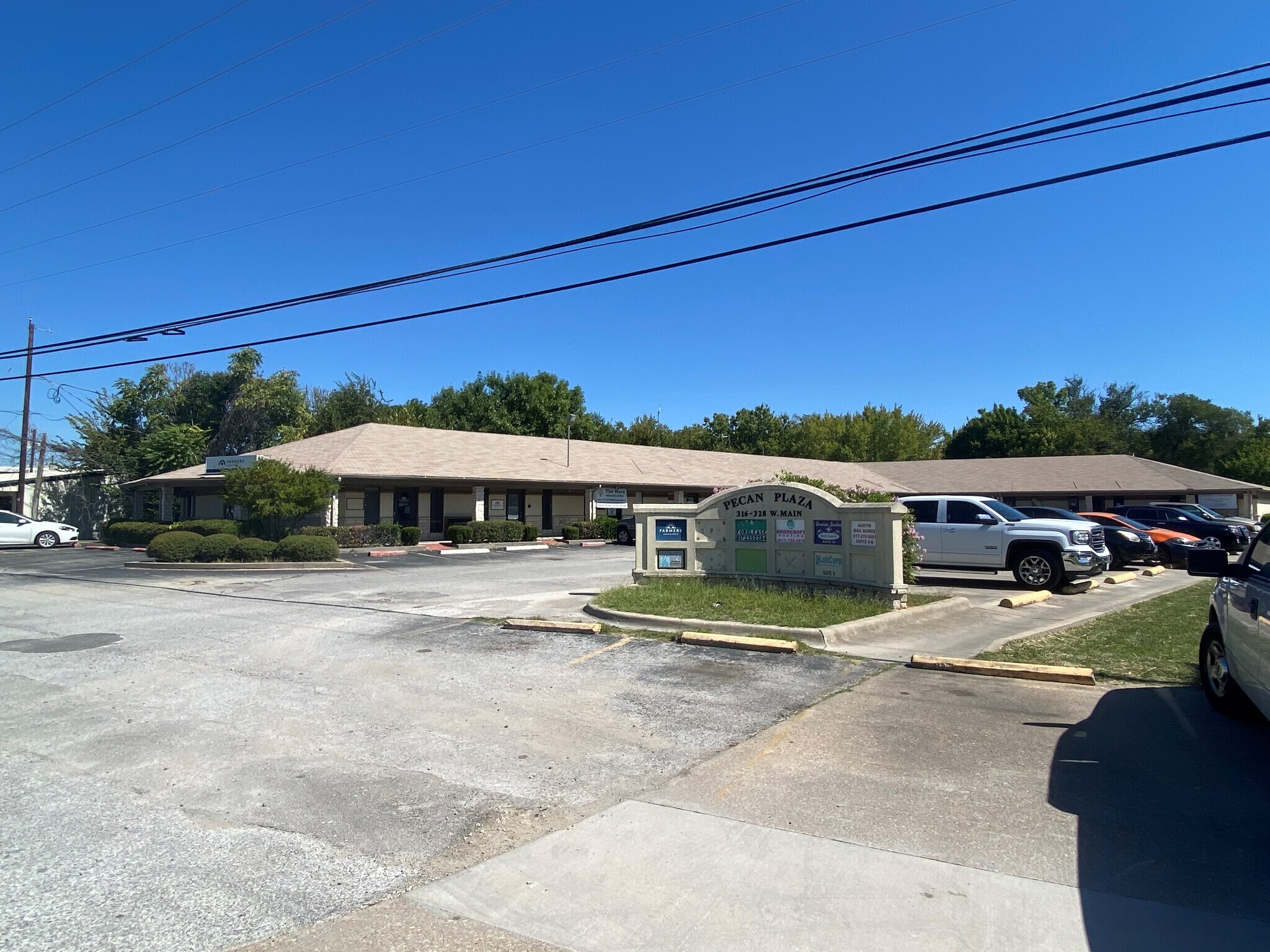 328 W Main St, Azle, TX 76020 Office for Lease