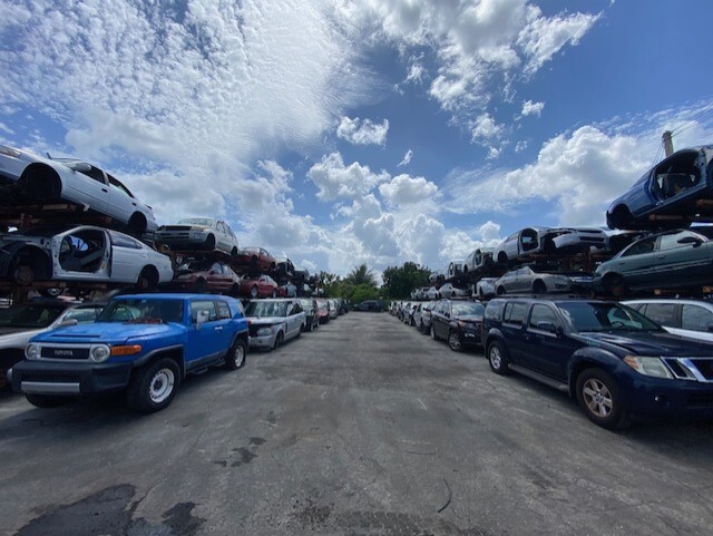 JUNKYARD/SCRAP YARD WITH DEALER VI LICENSE, Lake Worth, FL for lease - Other - Image 1 of 11