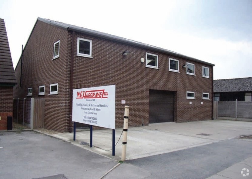 Lavender Grove, York for sale - Primary Photo - Image 1 of 1