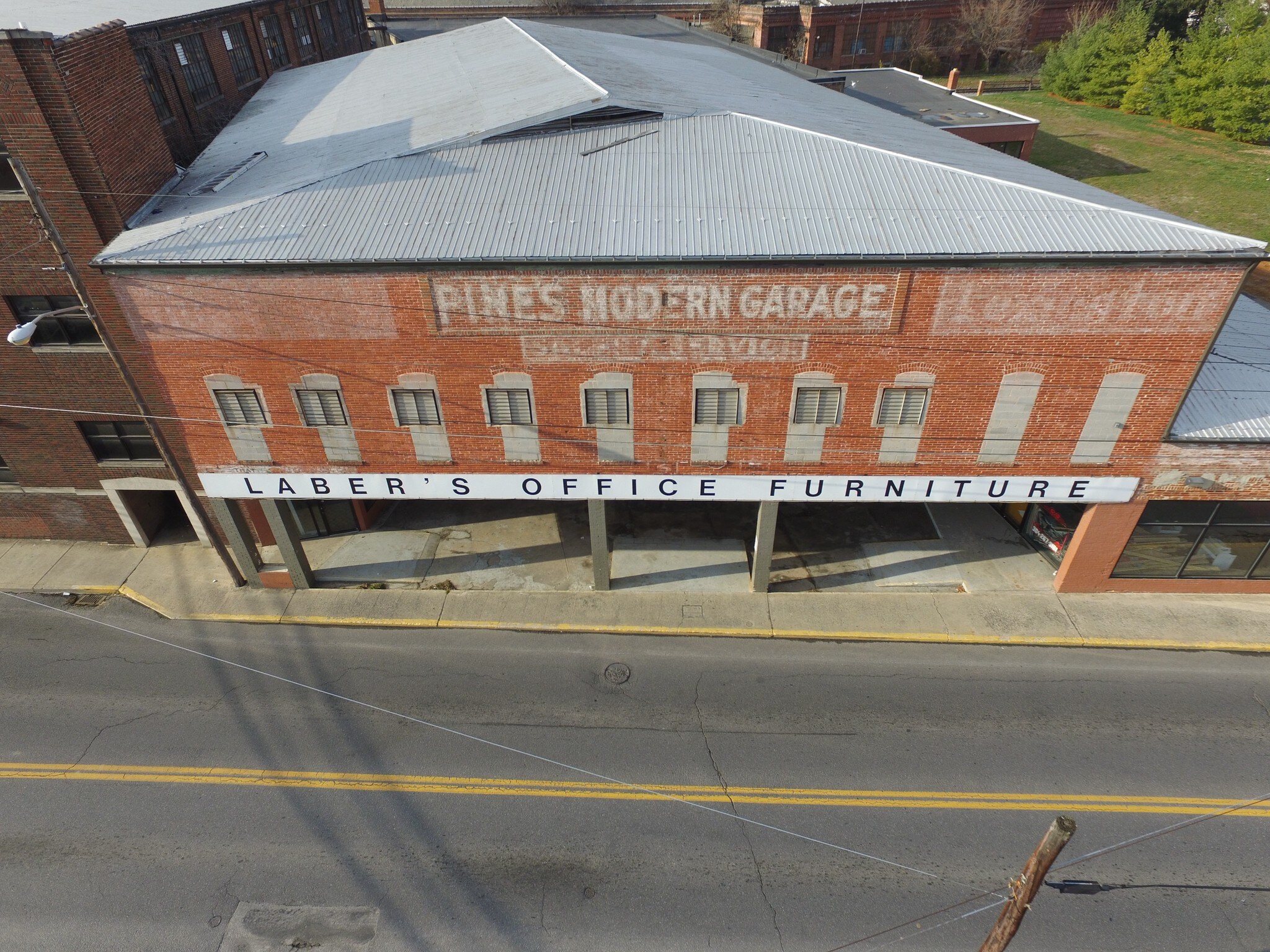 301 Winchester Ave, Martinsburg, WV for sale Primary Photo- Image 1 of 1