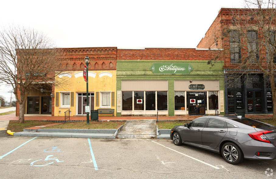 102-112 Grace St, Prosperity, SC for sale - Building Photo - Image 1 of 1