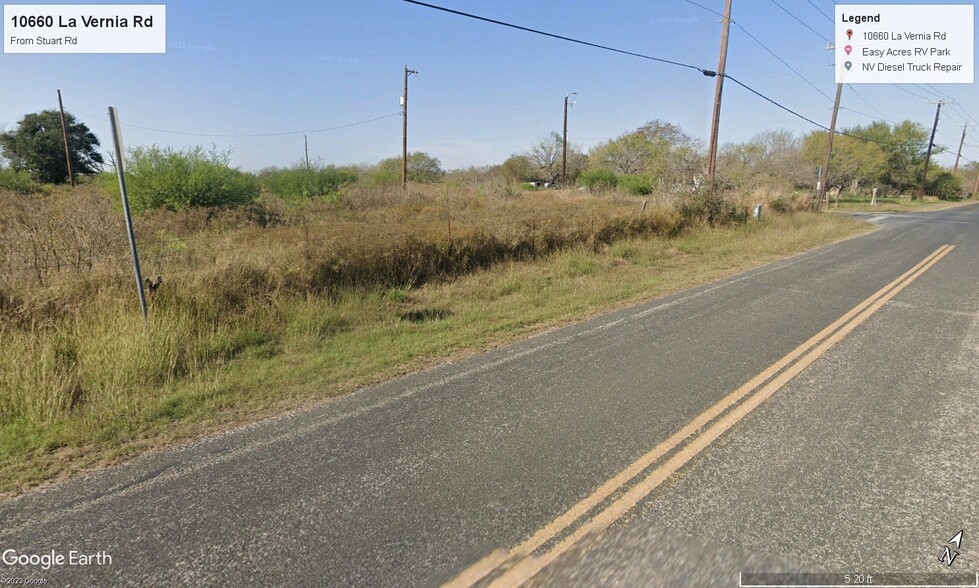 10660 La Vernia rd, Adkins, TX for sale - Building Photo - Image 3 of 5