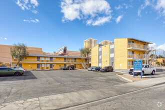 Siegel Suites Checkmate Apartments - Near Las Vegas Strip