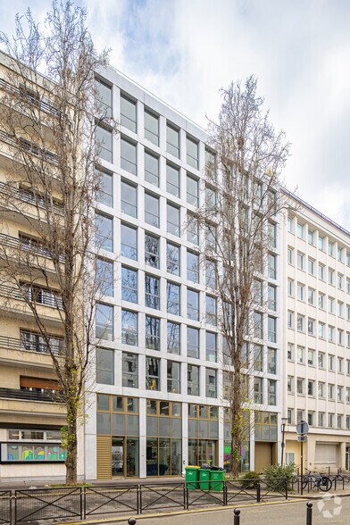 125 Rue De Saussure, Paris for lease - Building Photo - Image 2 of 26