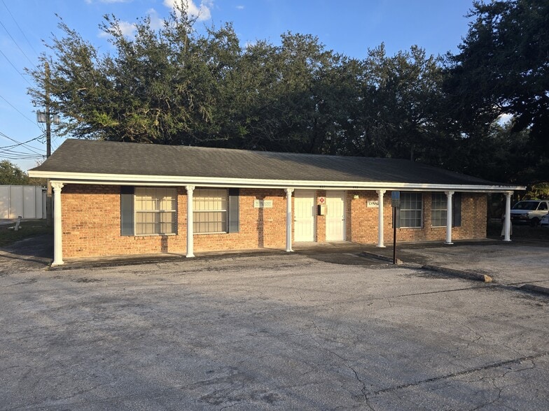 437-443 Gaston Foster Rd, Orlando, FL for sale - Building Photo - Image 2 of 15