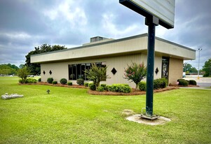 1727 N Roberts Ave, Lumberton NC - Commercial Real Estate