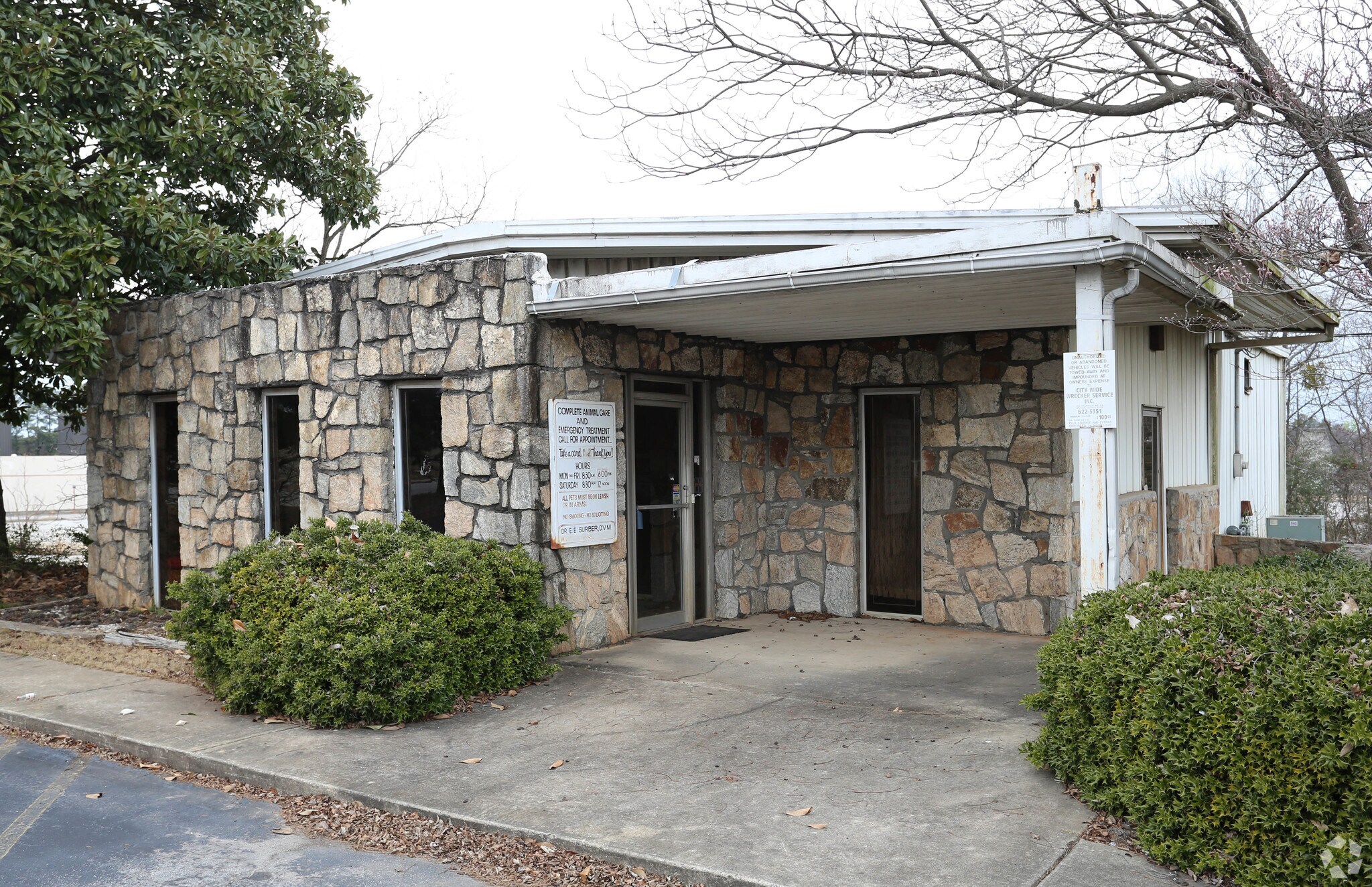 2605 Godby Rd, College Park, GA for sale Primary Photo- Image 1 of 1