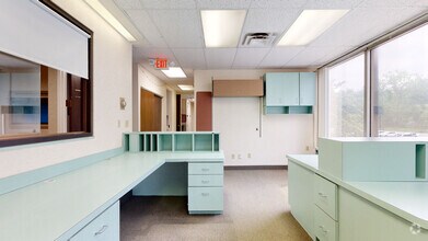 26300 Euclid Ave, Cleveland, OH for lease Matterport 3D Scan- Image 1 of 4