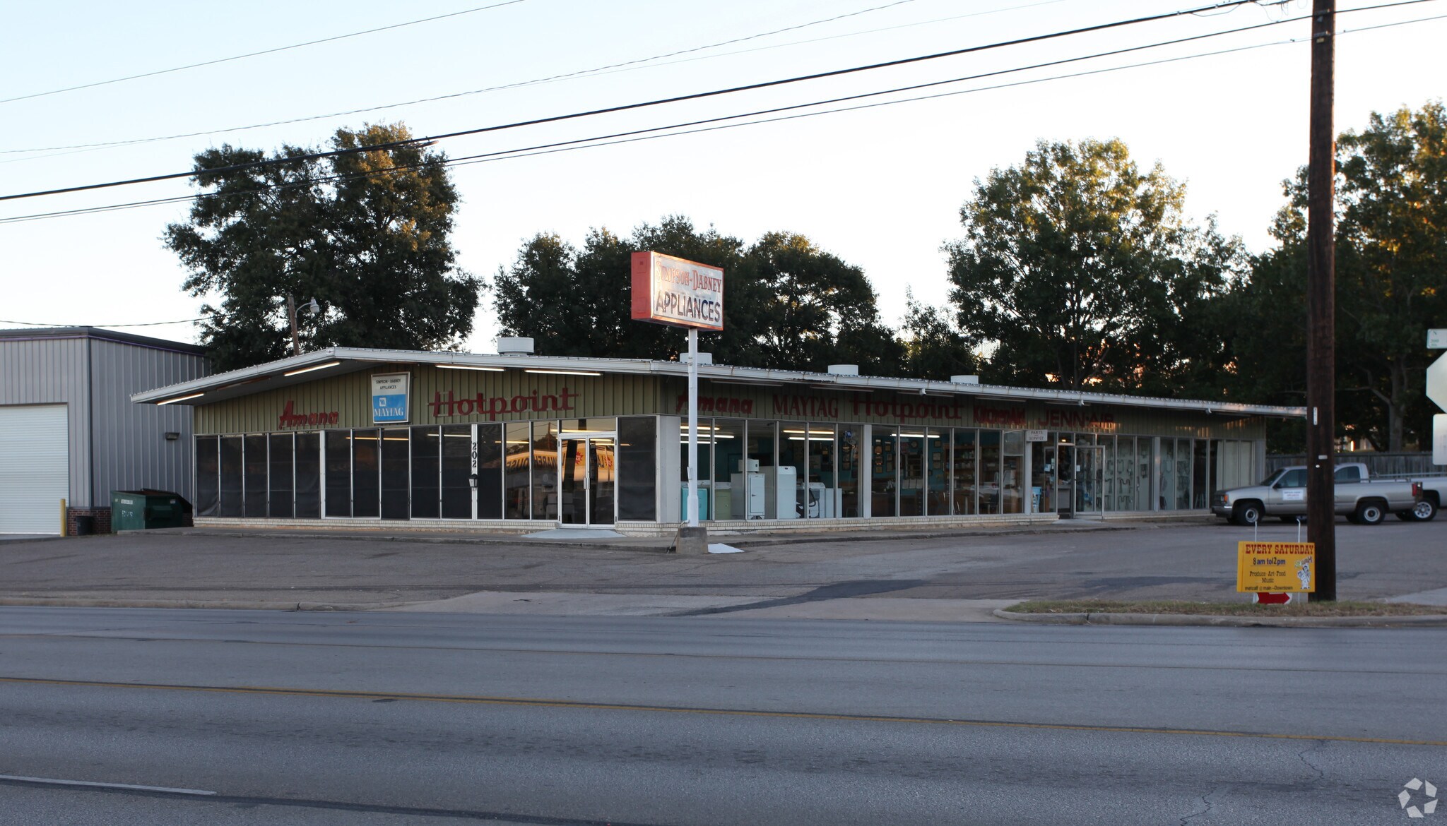 202 N Frazier St, Conroe, TX for sale Primary Photo- Image 1 of 1