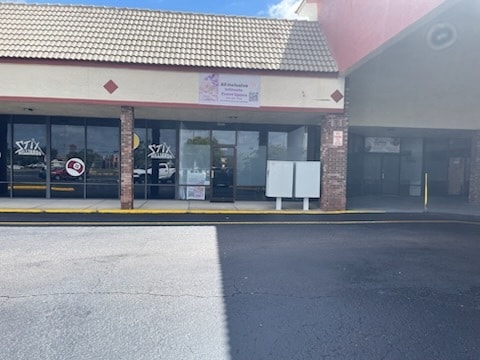 13902 W Hillsborough Ave, Tampa, FL for lease Building Photo- Image 1 of 5