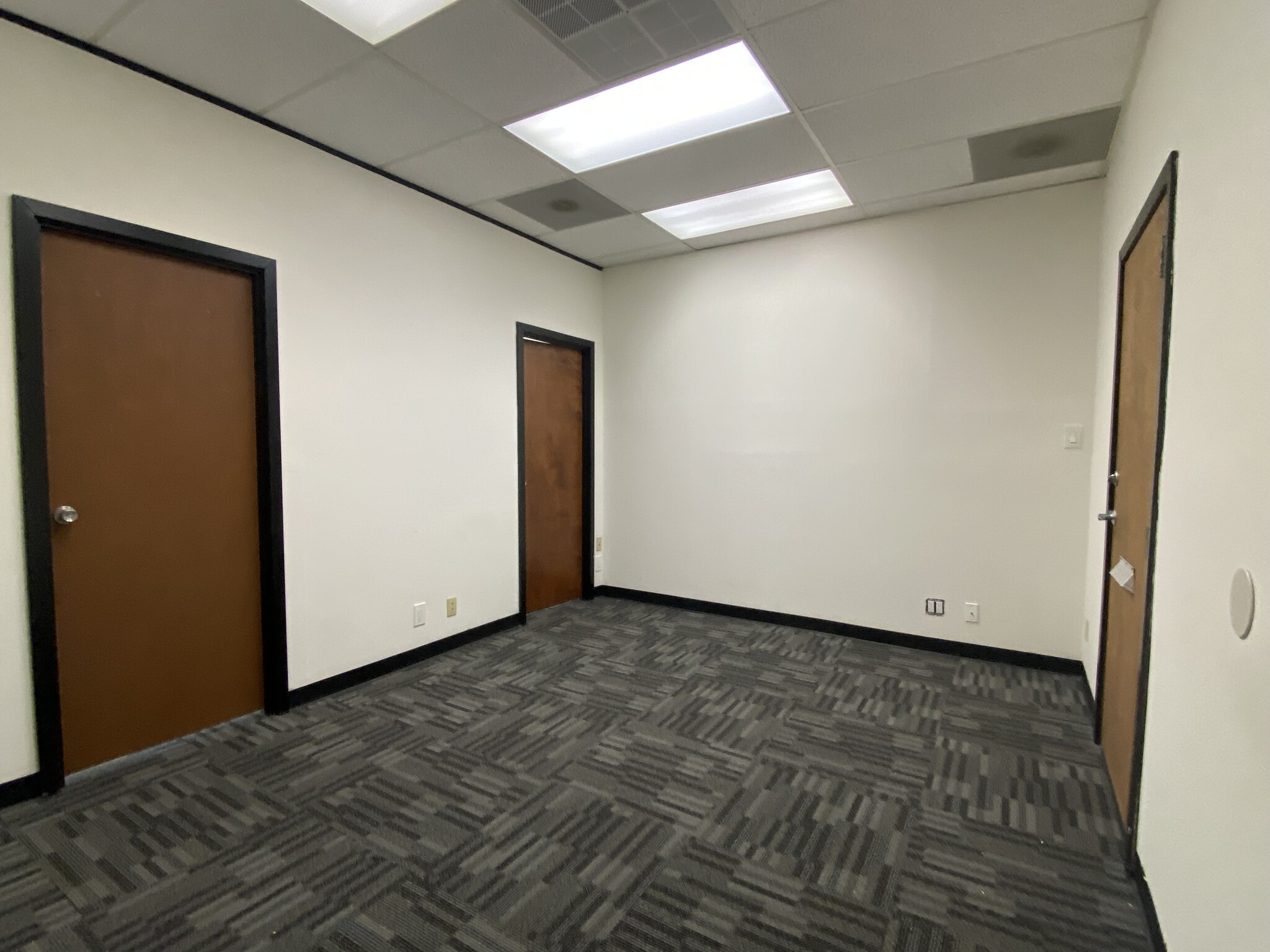 433 Callan Ave, San Leandro, CA for lease Interior Photo- Image 1 of 3