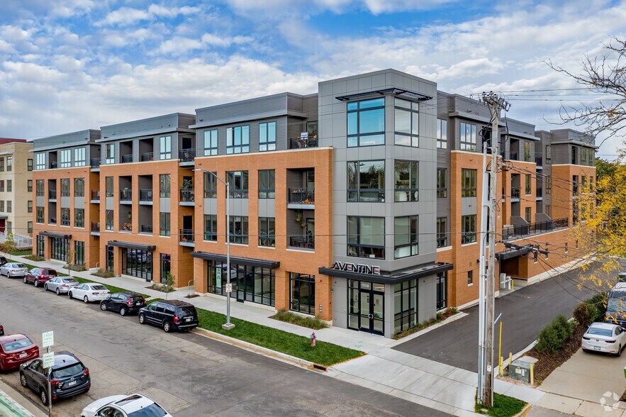 1958 Atwood Ave, Madison, WI 53704