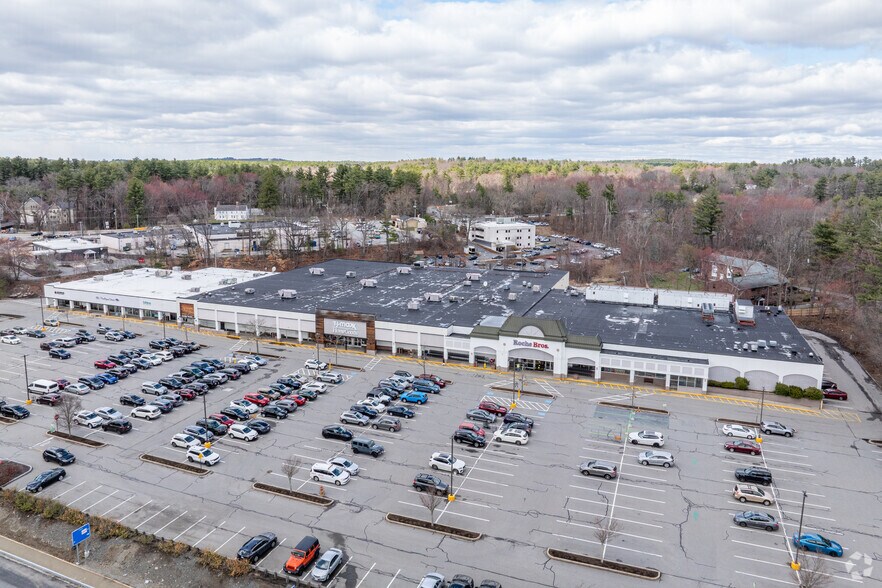 371-395 Massachusetts Ave, Acton, MA for lease - Building Photo - Image 2 of 3