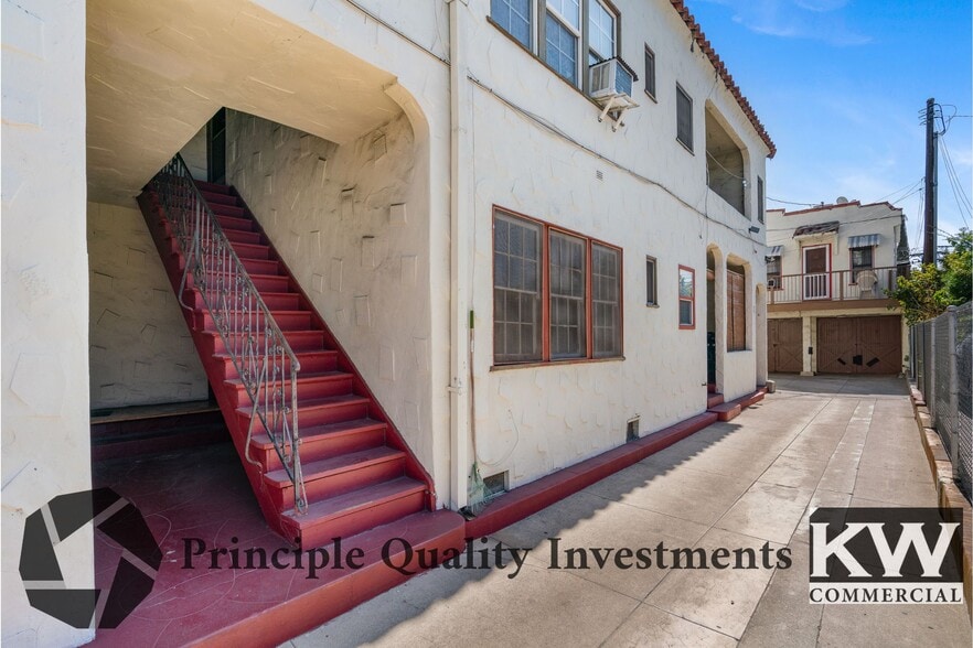 436 S Soto St, Los Angeles, CA for sale - Building Photo - Image 3 of 11