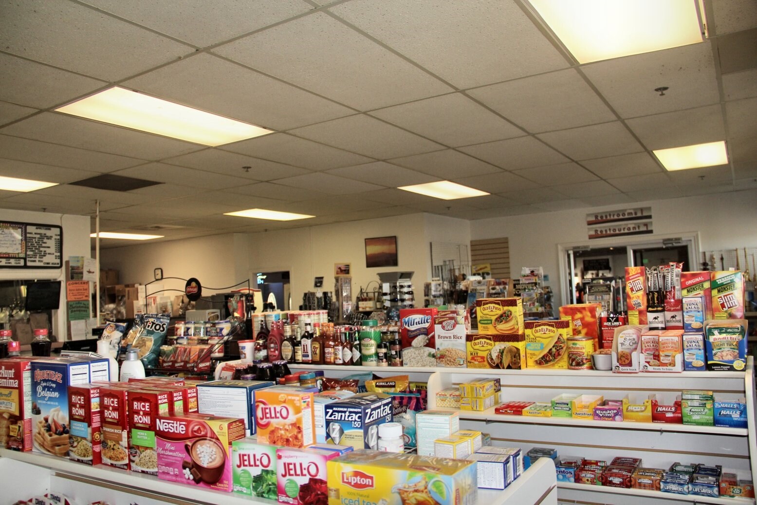 37253777 E US Hwy 50, Baker, NV 89311 Border Inn & Casino