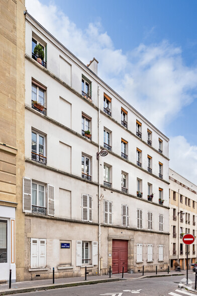 Multifamily in Paris for sale - Building Photo - Image 2 of 2