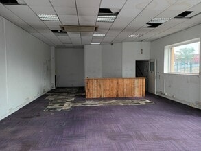 29 Paris St, Exeter for lease Interior Photo- Image 2 of 4