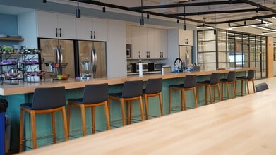 401 N Broad St, Philadelphia, PA for lease Interior Photo- Image 2 of 8