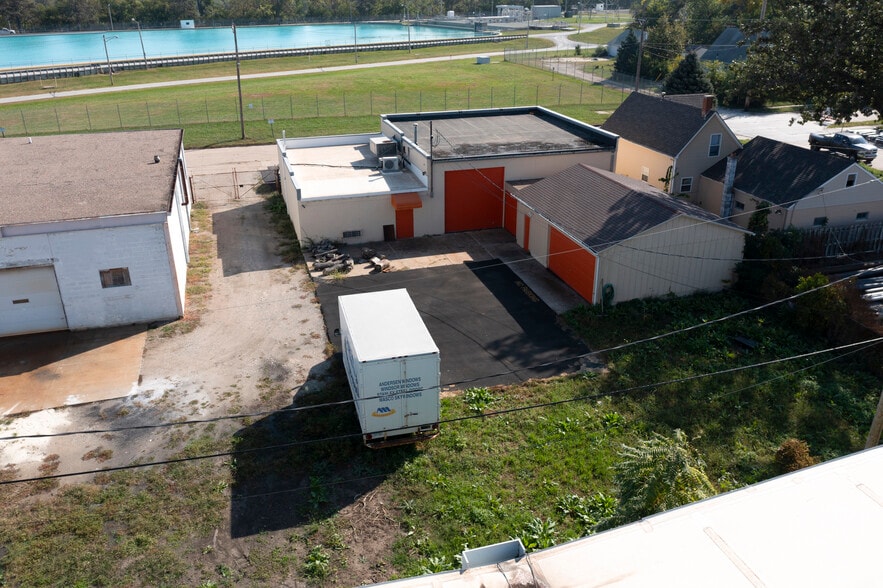 8708 N 28th Ave, Omaha, NE for sale - Building Photo - Image 3 of 28