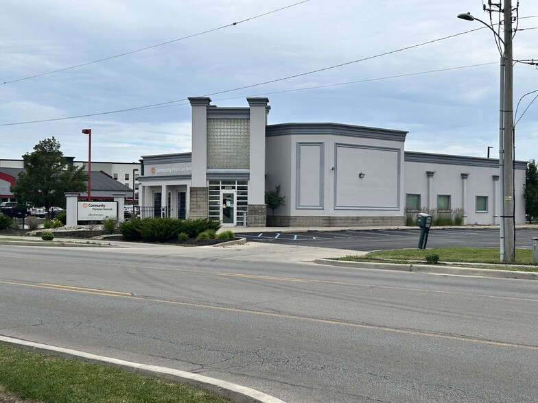 4008 W Bethel Ave, Muncie, IN for sale - Building Photo - Image 1 of 6