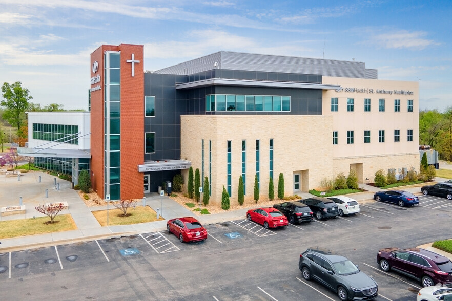 13500 S Tulsa Dr, Oklahoma City, OK for lease - Building Photo - Image 1 of 6