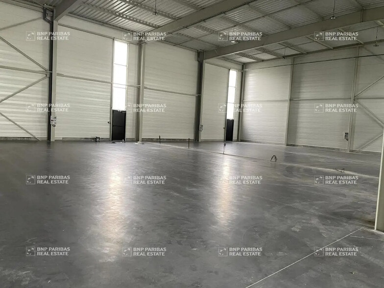 Flex in Le Bignon for sale - Building Photo - Image 3 of 8