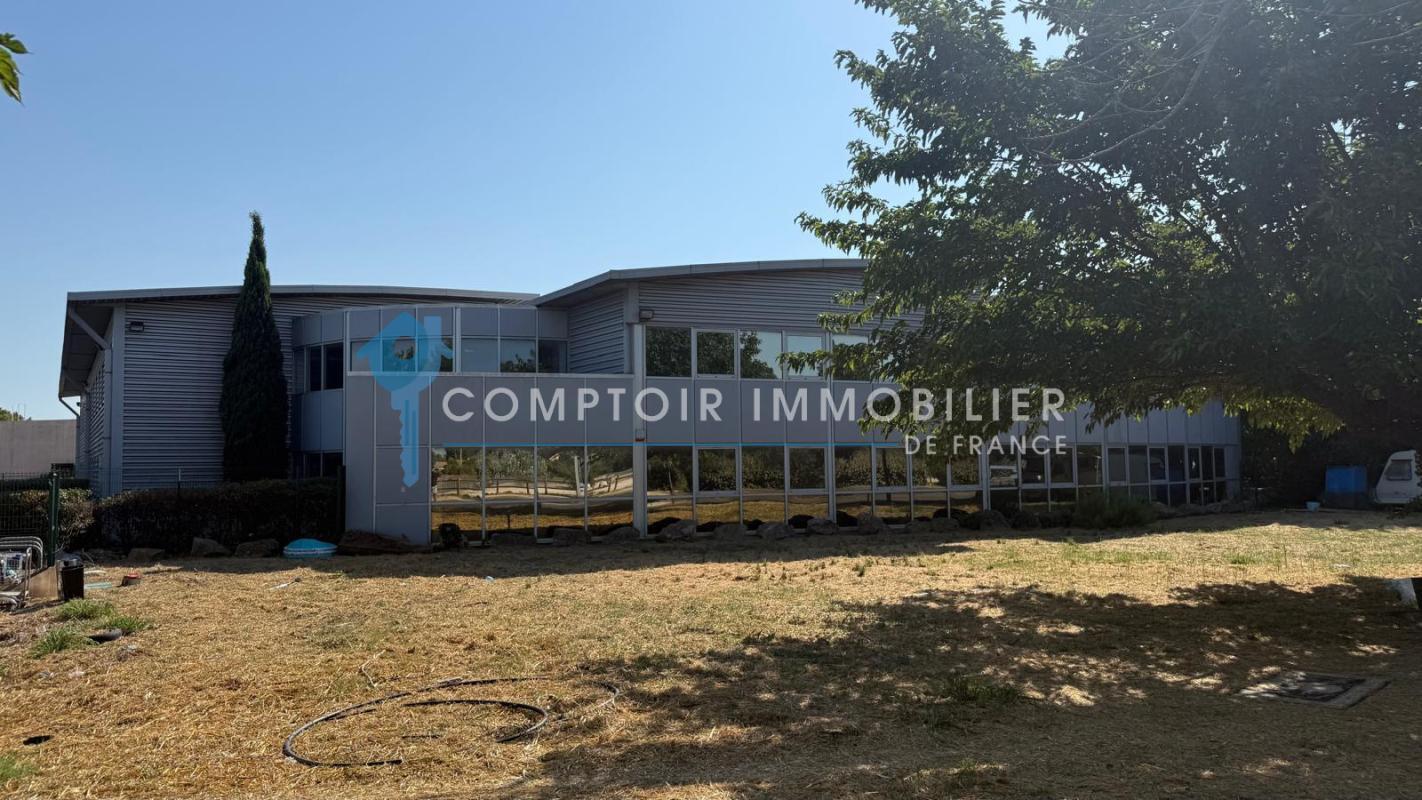 Flex in Avignon for sale Building Photo- Image 1 of 7