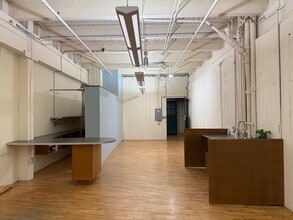 3131 Western Ave, Seattle, WA for lease Interior Photo- Image 2 of 10