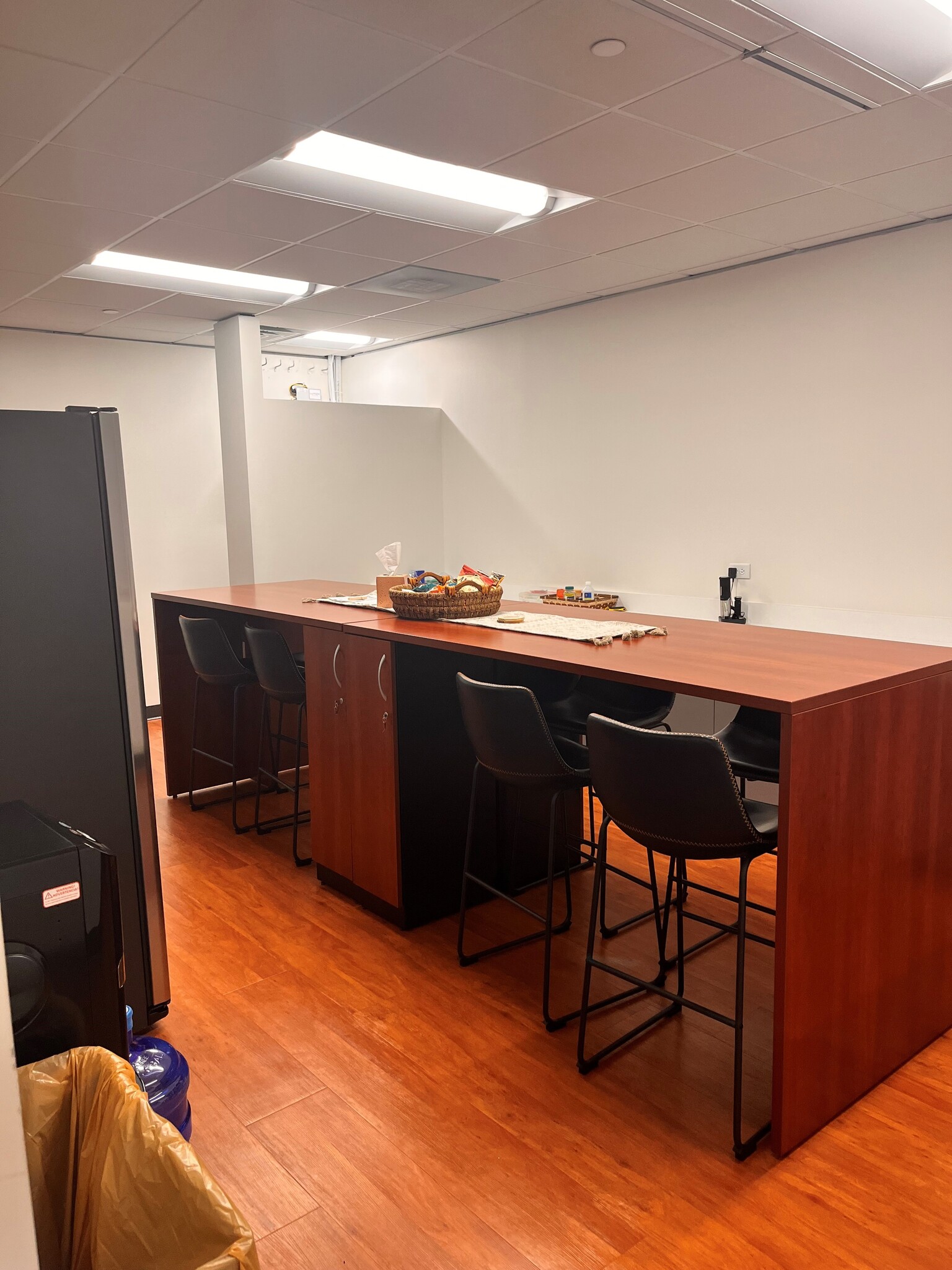 1819 Denver West Dr, Lakewood, CO for lease Interior Photo- Image 1 of 6