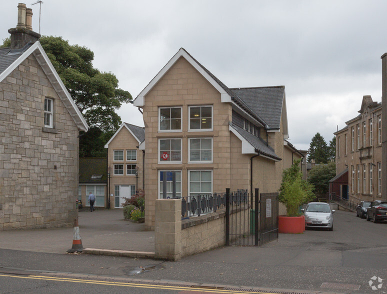 2 Roman Rd, Bearsden for lease - Primary Photo - Image 1 of 5