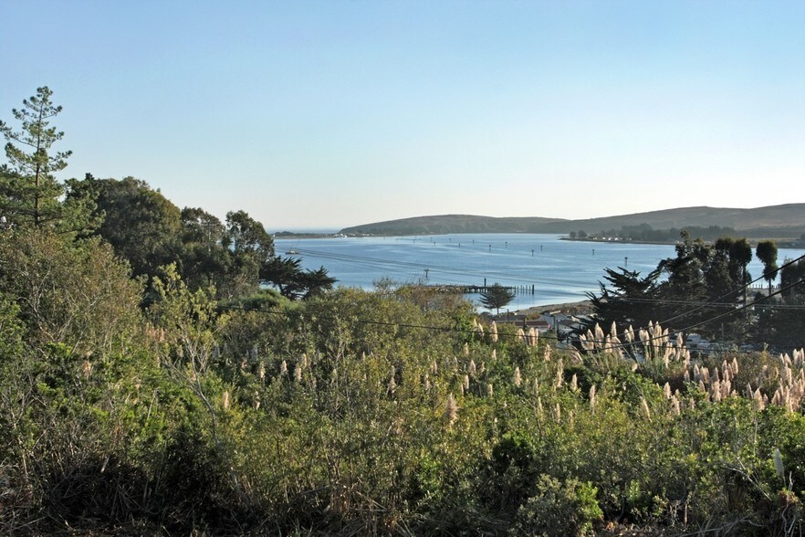 1555 Eastshore Rd, Bodega Bay, CA for sale - Primary Photo - Image 1 of 1