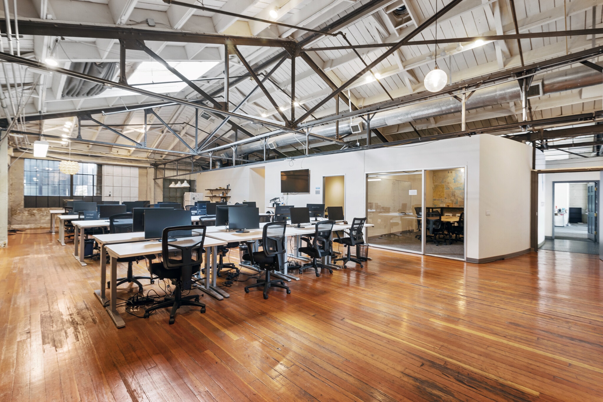 39 Stillman St, San Francisco, CA for lease Interior Photo- Image 1 of 5
