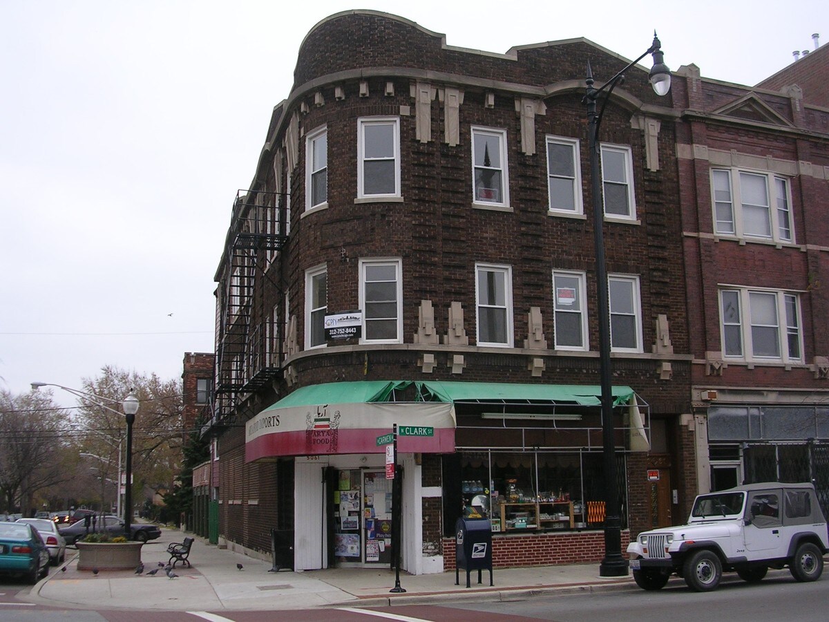 5061 N Clark St, Chicago, IL 60640 - Retail for Sale ...
