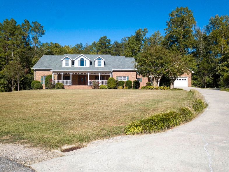 511 Cedar Grove Rd, Clover, SC 29710