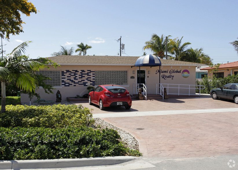 1680 NE 125th St, Miami, FL for lease - Primary Photo - Image 1 of 13