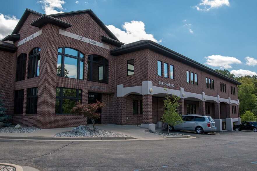 1504 E Grand River Ave, East Lansing, MI for lease - Building Photo - Image 2 of 7