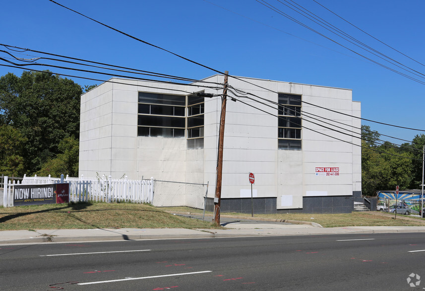 6530 New Hampshire Ave, Takoma Park, MD for sale - Primary Photo - Image 1 of 1