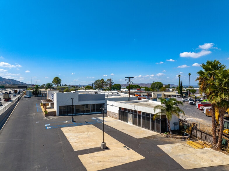 1450-1454 Pomona Rd, Corona, CA for lease - Building Photo - Image 2 of 9