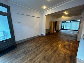 66 Newton Rd, Swansea for lease Interior Photo- Image 2 of 11