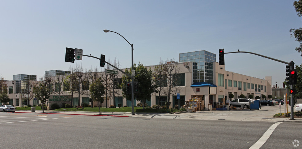 901 S Fremont Ave, Alhambra, CA for lease - Primary Photo - Image 1 of 9