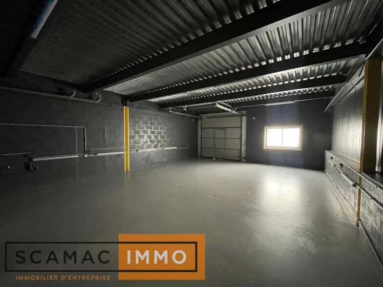 Industrial in Lisses for lease - Interior Photo - Image 2 of 17