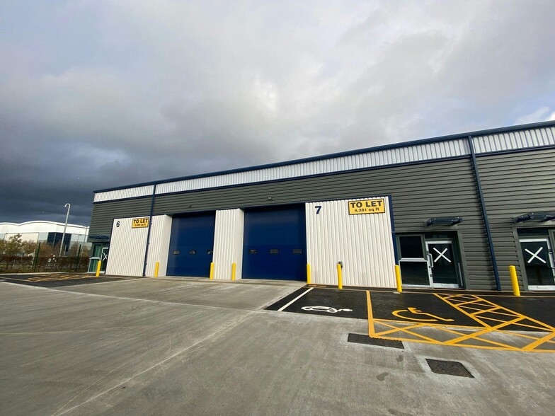 Thomas Maddison Ln, Wakefield for lease - Building Photo - Image 3 of 10